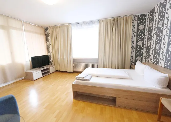 Hotel Zum Klüverbaum 2*